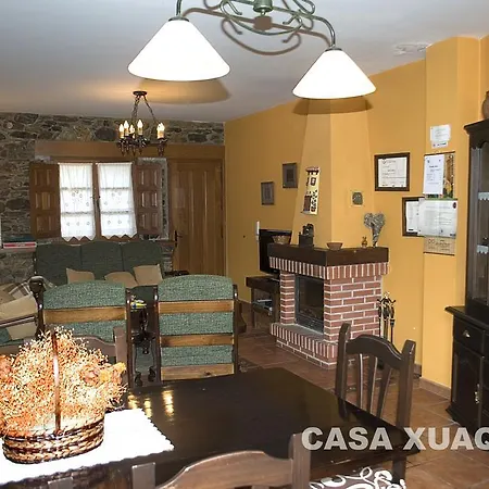 Casa Xuaquin ゲストハウス Moal